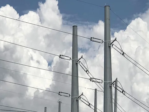 Time Lapse: Clouds Behind the Power Station Stockbeeldmateriaal 78773973