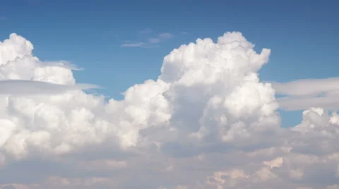 Time lapse - clouds changing forms Video stock 42439555