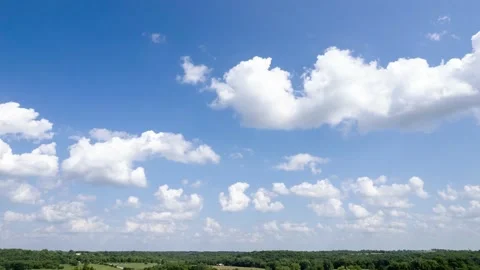 Time lapse of clouds flowing across sky Stock Footage 158356399