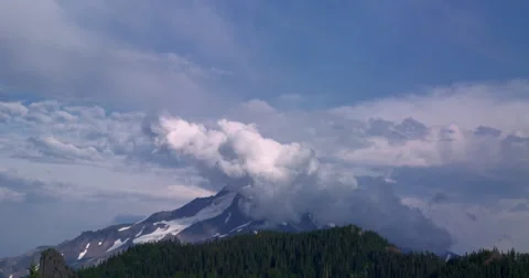 Time Lapse of clouds forming and over  Mt. Jefferson, Oregon Cascades Stock Footage 61096172