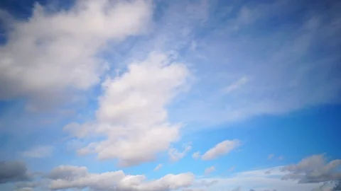 Time-lapse of Clouds Moving in Blue Sky 動画素材 127758245