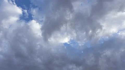 Time lapse of clouds moving in with changing weather Stock Footage 144818557