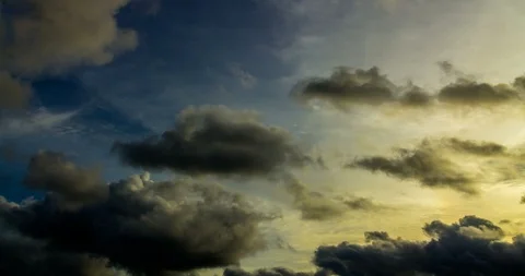 Time lapse clouds moving fast in the evening Stock Footage 89427907