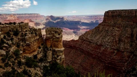Time-lapse clouds moving at Grand Canyon. dry desert nature with sand dunes and Stock-Footage 336577726