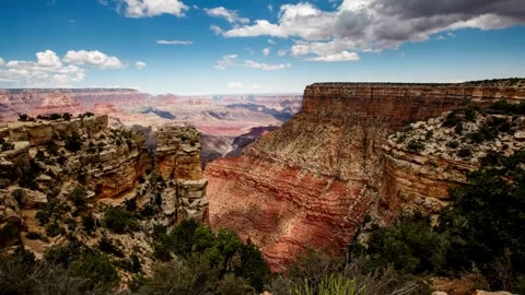 Time-lapse clouds moving at Sandstone Canyon of the Colorado River Near Moab Video stock 336578019