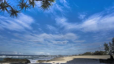 Time Lapse of Clouds over the Beach 스톡 동영상 143502091