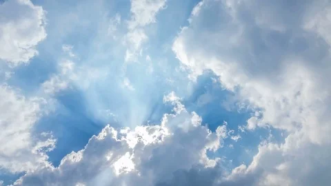 Time lapse of clouds over blue sky Video stock 79475873