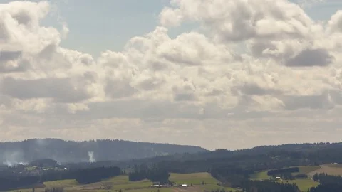 Time lapse of clouds over Chehelam mountains and Tualatin River Valley 4k uhd Stock Footage 73671807
