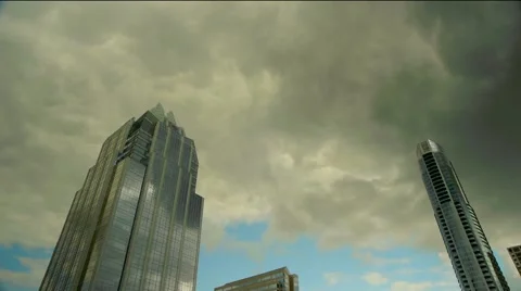 Time Lapse Clouds Over City 스톡 동영상 53209991