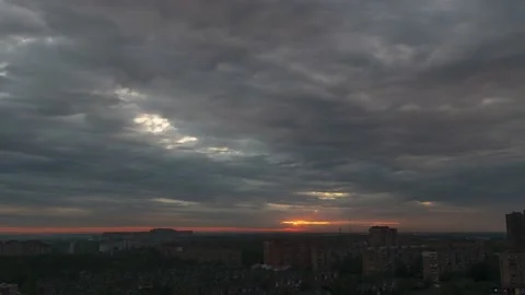 Time lapse of clouds over the city at sunrise Stockbeeldmateriaal 158931810