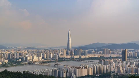 Time lapse clouds over Lotte tower in Seoul city, Seoul South Korea. Stock Footage 127027699