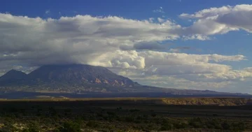 Time Lapse of clouds over the summit of Mount Hillers, Capitol Reef NP Stock Footage 85484455