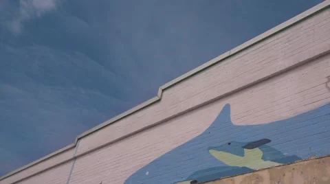 Time Lapse clouds over a wall Video stock 41608449