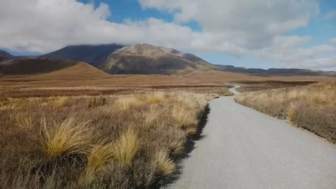 Time-lapse of clouds passing over Mt. Ngauruhoe Video stock 112149597
