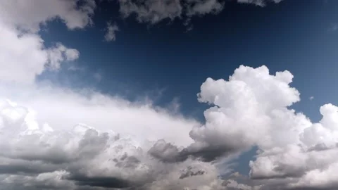 Time lapse clouds, rolling puffy cloud are moving, white lightnes clouds time Stock Footage 115720429