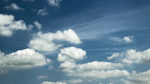 Time lapse of clouds in summer sky Видео 139055233