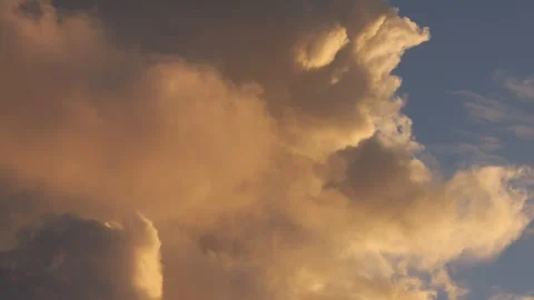 Time lapse of clouds at sunrise. Stock Footage 249119653