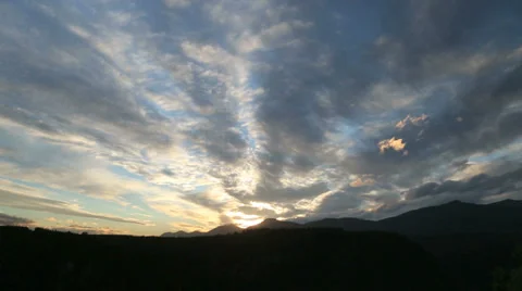Time lapse of clouds at sunset Stock-Footage 37618128
