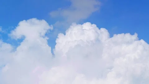 Time lapse clouds. Time lapse cumulus clouds on the horizon,4K 스톡 동영상 282256846