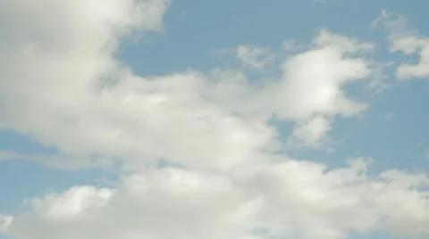 Time lapse clouds on the top of the sky at evening Video stock 47853455