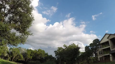 TIME LAPSE CLOUDS TURNING INTO RAIN STORM 動画素材 66746416