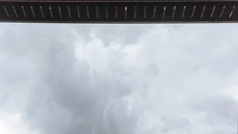 Time lapse from cloudy to blue sky Stock Footage 119176686