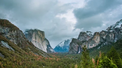 Time Lapse - Cloudy Evening at Yosemite Valley Stock Footage 65202087