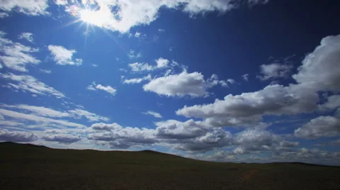 Time lapse. Cloudy Stockbeeldmateriaal 47180309