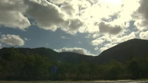 Time lapse Cloudy Mountain Видео 12490257