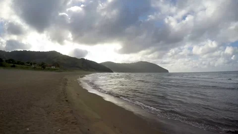 Time lapse of a cloudy sunset over Mexican lonely beach Stock Footage 118709093