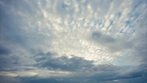 Time Lapse of Colorful dramatic sky with cloud at Sunrise. Stock Footage 94221669