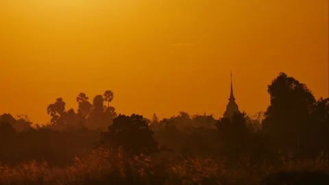 Time Lapse of Colorful dramatic sky with cloud at Sunrise. Stock Footage 120466112