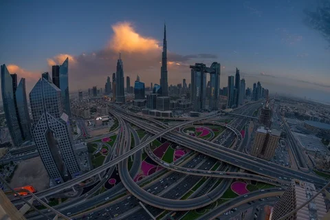 Time lapse at conjunction in Dubai downtown -Dubai Stockbeeldmateriaal 125262671