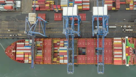 Time lapse Container ship in export and import business and logistics. Stock Footage 132362672