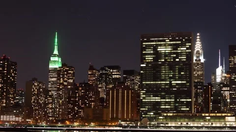 Time-lapse of the crescent moon setting in Manhattan with Star Trails effect Stock Footage 63635568