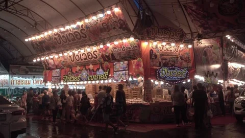 Time-lapse of a crowd at the local fair festival Stock-Footage 301082013