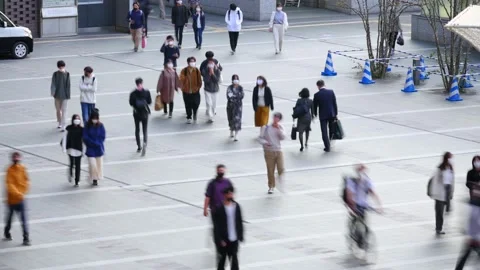 Time lapse of crowd of people walking at station square Stock Footage 164904553