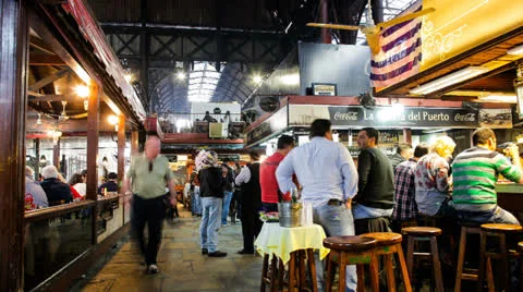 Time lapse of a crowd walking by in the touristic market of Montevideo. Stock Footage 26032921
