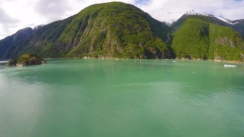 Time lapse of cruise ship viewing Dawes glacier turning 180 degrees and leaving Stock Footage