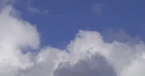 Time-Lapse of Cumulus Clouds Stock-Footage 332708394