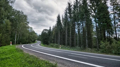Time lapse on the curverd mountain road. Stock-Footage 80233223