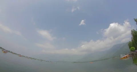 Time lapse of Dal Lake, in Kashmir, India. Stock Footage 72993236