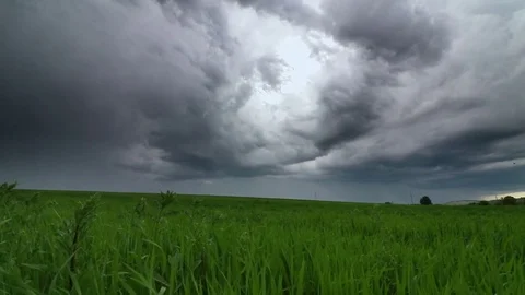 Time lapse of dark stormy clouds Stock Footage 77061401