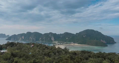 Time lapse of day clouds over the wonderful bay of Phi Phi island landscape with Stock Footage 139980728