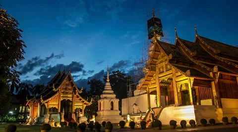 Time lapse day to night  Pra Singha Temple Stock Footage 39790031