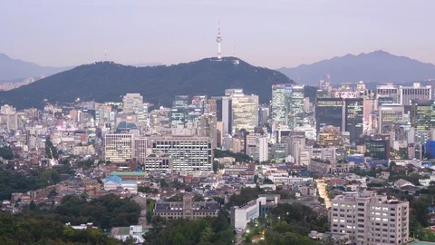 Time lapse day to night shot of Seoul cityscape with N Seoul Tower, South Korea Stock Footage 120082166