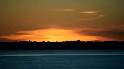 Time lapse of daybreak over water Stock Footage 71121335