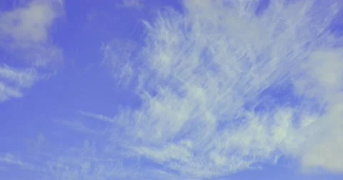Time lapse deep blue skies with white clouds background, blue cloudy skies te 動画素材 164775206