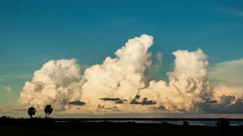 Time-Lapse Deep Thunderstorm Convection Over Florida Everglades 24p Vidéo 22831822