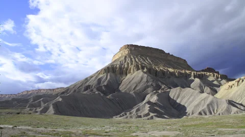 Time lapse of desert mountain landscape Stock-Footage 37622213
